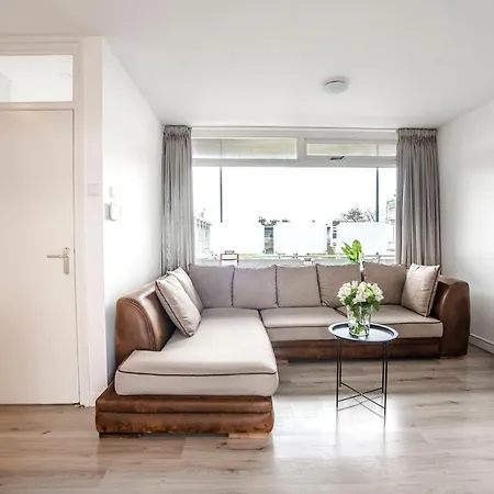 Papillon Flat